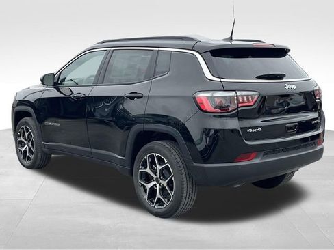 New 2026 Jeep Compass Limited image 5
