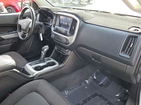 Used 2022 Chevrolet Colorado LT w/ Safety Package image 22