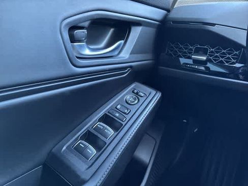 Used 2024 Honda Accord Sport image 40
