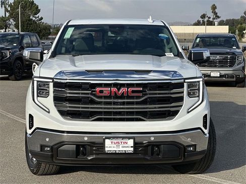New 2026 GMC Sierra 1500 SLT w/ SLT Premium Plus Package image 2