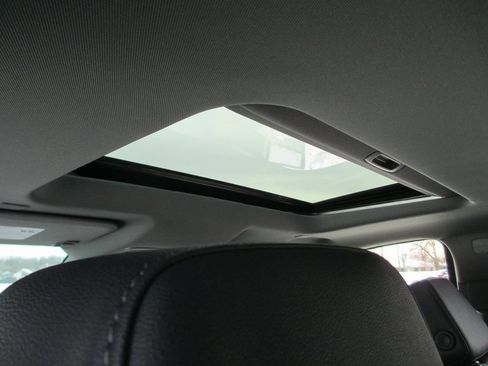 New 2026 GMC Sierra 1500 SLT w/ SLT Premium Plus Package image 14