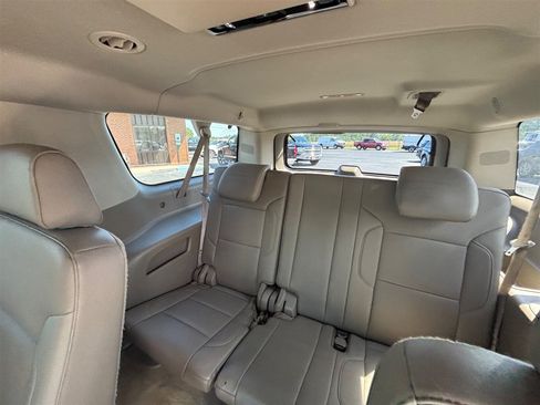 Used 2016 Chevrolet Suburban LTZ AWD/4WD image 19