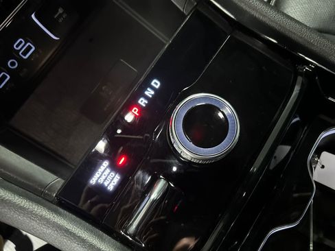 Used 2023 Jeep Grand Cherokee Limited w/ Luxury Tech Group II image 20