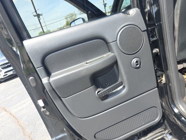 Used 2004 Dodge Ram 2500 Truck SLT w/ Trailer Tow Group AWD/4WD image 31