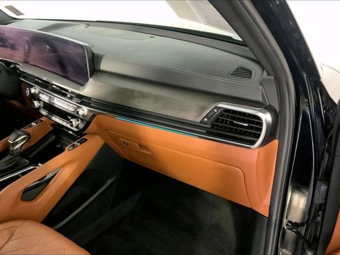 Certified 2024 Kia Telluride SX X-Line AWD/4WD image 16