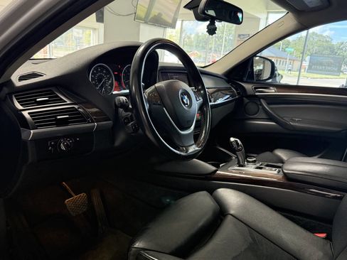 Used 2013 BMW X6 xDrive50i image 10