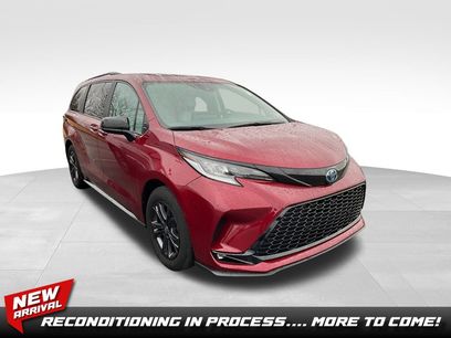 Used 2025 Toyota Sienna XSE