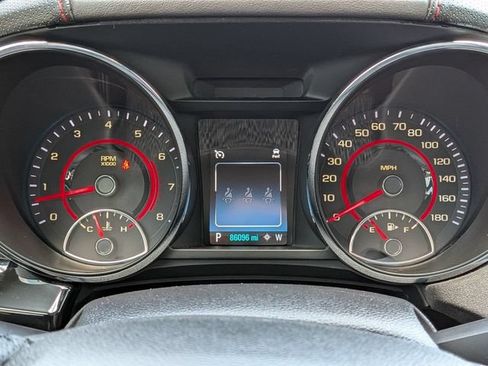 Used 2015 Chevrolet SS RWD image 28