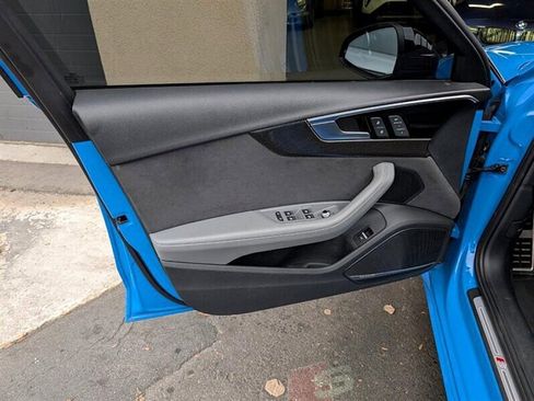 Used 2022 Audi S4 Prestige w/ Prestige Package image 18