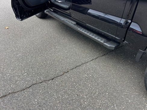 New 2025 Ford F150 Lariat w/ Equipment Group 501A Mid image 20