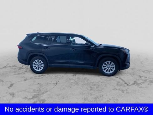 Used 2025 Toyota Grand Highlander XLE image 2