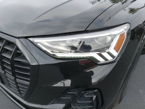 Certified 2025 Audi Q3 2.0T Premium w/ Convenience Package AWD/4WD image 12