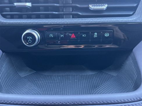 New 2026 Ford Explorer Platinum image 6