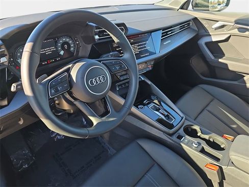 Used 2025 Audi A3 2.0T Premium image 18