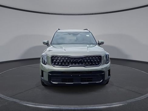 Used 2025 Kia Telluride EX X-Line AWD/4WD image 7