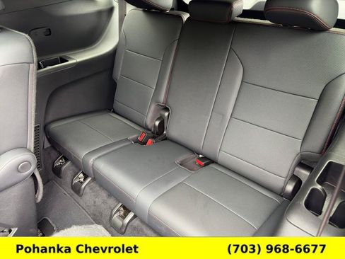Used 2024 Chevrolet Traverse RS FWD image 31