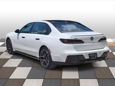 Used 2025 BMW 740i xDrive AWD/4WD image 6