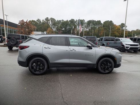 Used 2024 Chevrolet Blazer LT w/ Convenience Package image 4