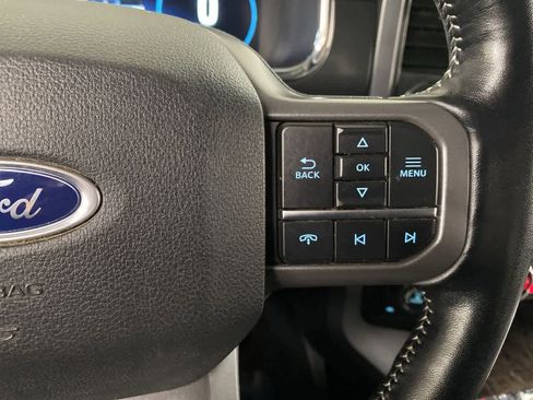 Used 2021 Ford F150 Lariat w/ Max Trailer Tow Package image 21