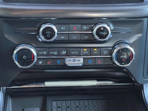 New 2025 Ford F150 Lariat w/ Equipment Group 502A High image 5