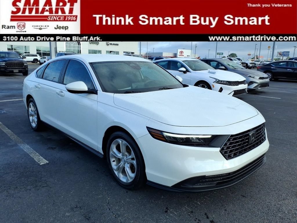 Used 2023 Honda Accord LX image 1