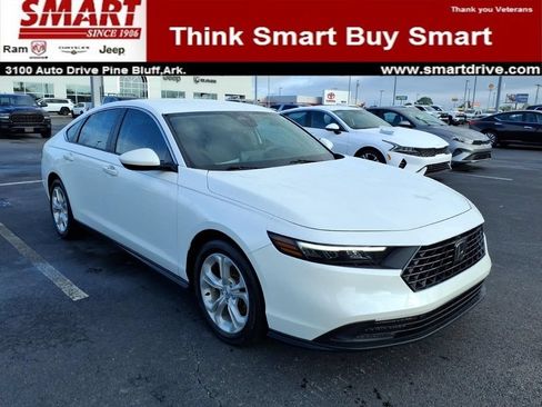 Used 2023 Honda Accord LX image 1