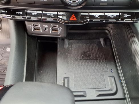 Used 2024 Dodge Durango R/T w/ Tow 'N Go Package image 32