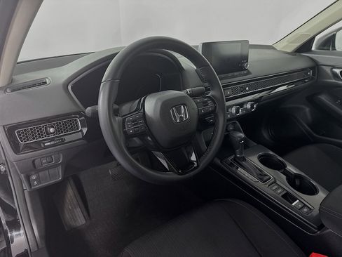 Certified 2023 Honda Civic EX image 9