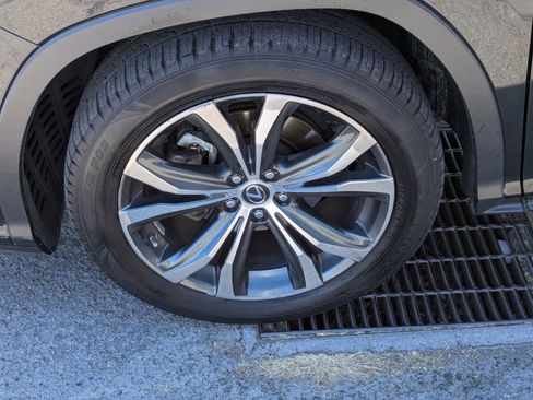 Used 2019 Lexus RX 450h AWD image 13