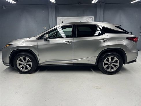 Used 2019 Lexus RX 450h AWD image 5