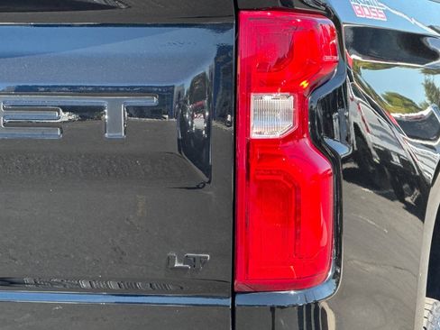 Used 2023 Chevrolet Silverado 1500 LT Trail Boss w/ LPO, Dark Essentials Package AWD/4WD image 46