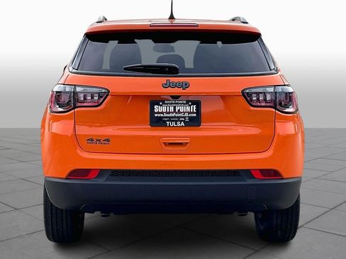 New 2026 Jeep Compass Latitude w/ Sun and Sound Group image 4