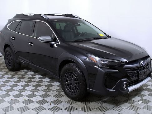Used 2025 Subaru Outback Touring XT image 6