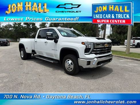 Used 2025 Chevrolet Silverado 3500 LTZ w/ LTZ Convenience Package AWD/4WD image 1