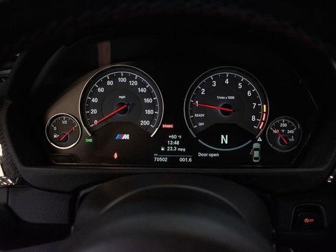 Used 2017 BMW M4 Coupe RWD image 14
