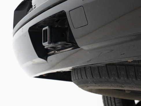 Used 2018 Chevrolet Tahoe LT RWD image 18