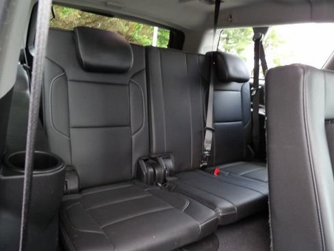 Used 2020 GMC Yukon XL SLT AWD/4WD image 13