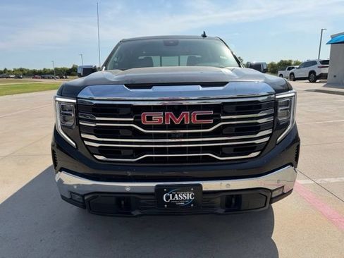 Used 2026 GMC Sierra 1500 SLT RWD image 10