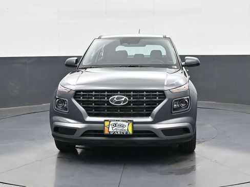 New 2026 Hyundai Venue SE FWD image 2