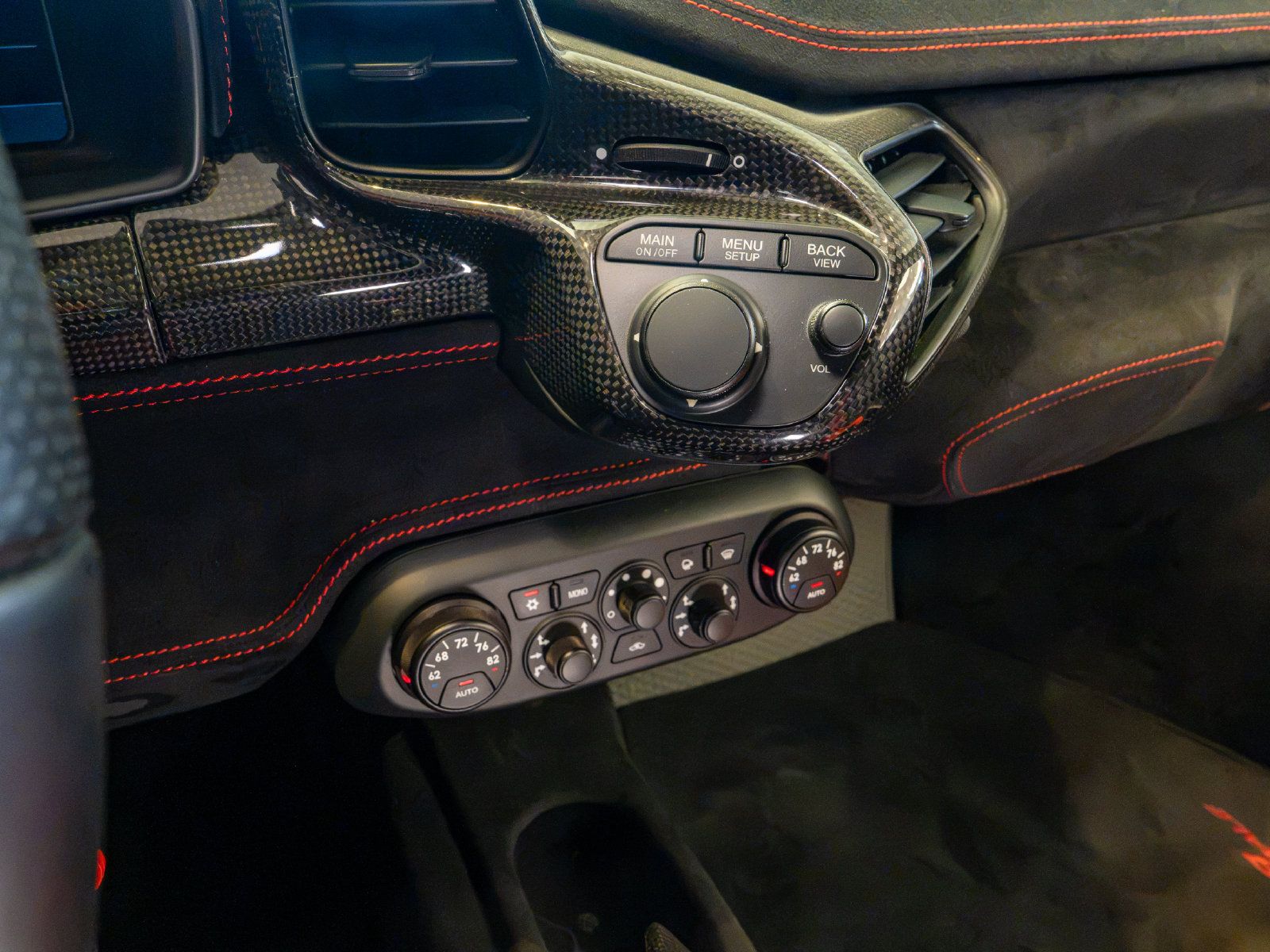 Used 2015 Ferrari 458 Speciale Coupe RWD image 14