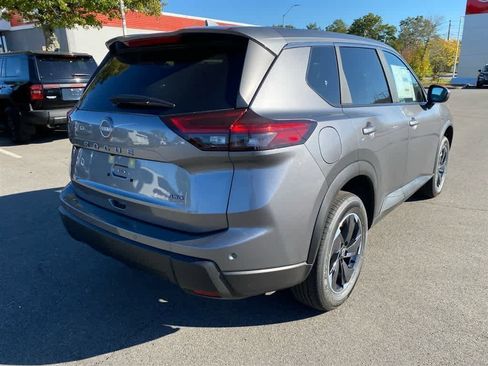 New 2026 Nissan Rogue SV image 7