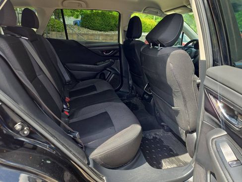 Used 2022 Subaru Outback Premium AWD/4WD image 21
