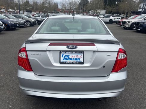 Used 2010 Ford Fusion SE image 6