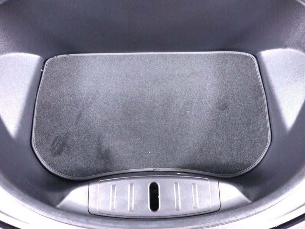 Used 2018 Tesla Model 3 Long Range RWD image 37