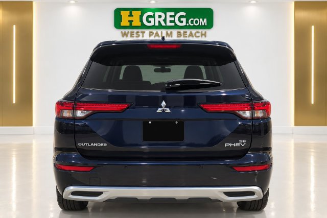 Used 2024 Mitsubishi Outlander SE AWD/4WD image 8