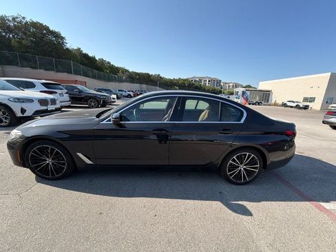 Used 2023 BMW 530i w/ Premium Package RWD image 2
