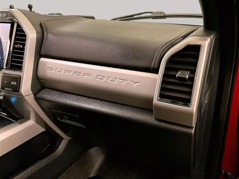 Used 2022 Ford F250 Lariat w/ Tremor Off-Road Package image 15