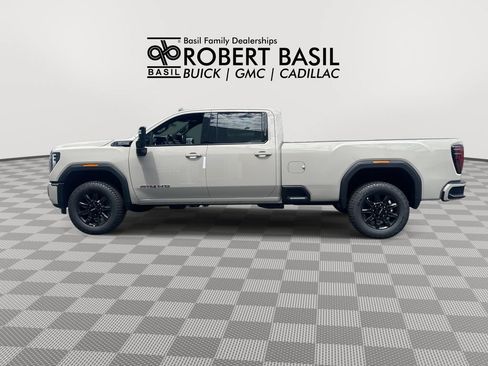 New 2026 GMC Sierra 2500 AT4 w/ AT4 Premium Plus Package AWD/4WD image 5