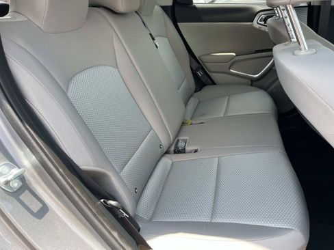 Used 2023 Kia Soul LX FWD image 19