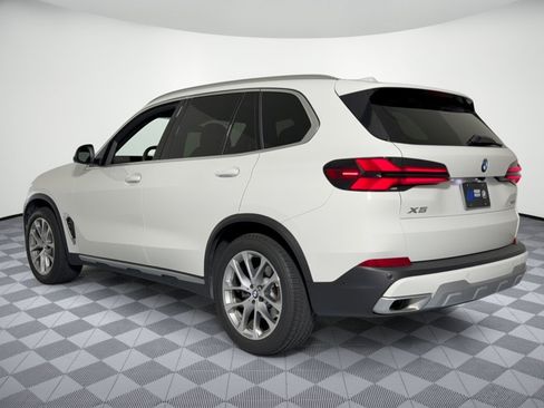 Used 2026 BMW X5 sDrive40i w/ Premium Package RWD image 3